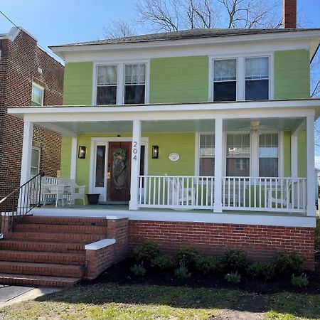 Key Lime Cottage Steps From Cape Charles Beach Exterior photo